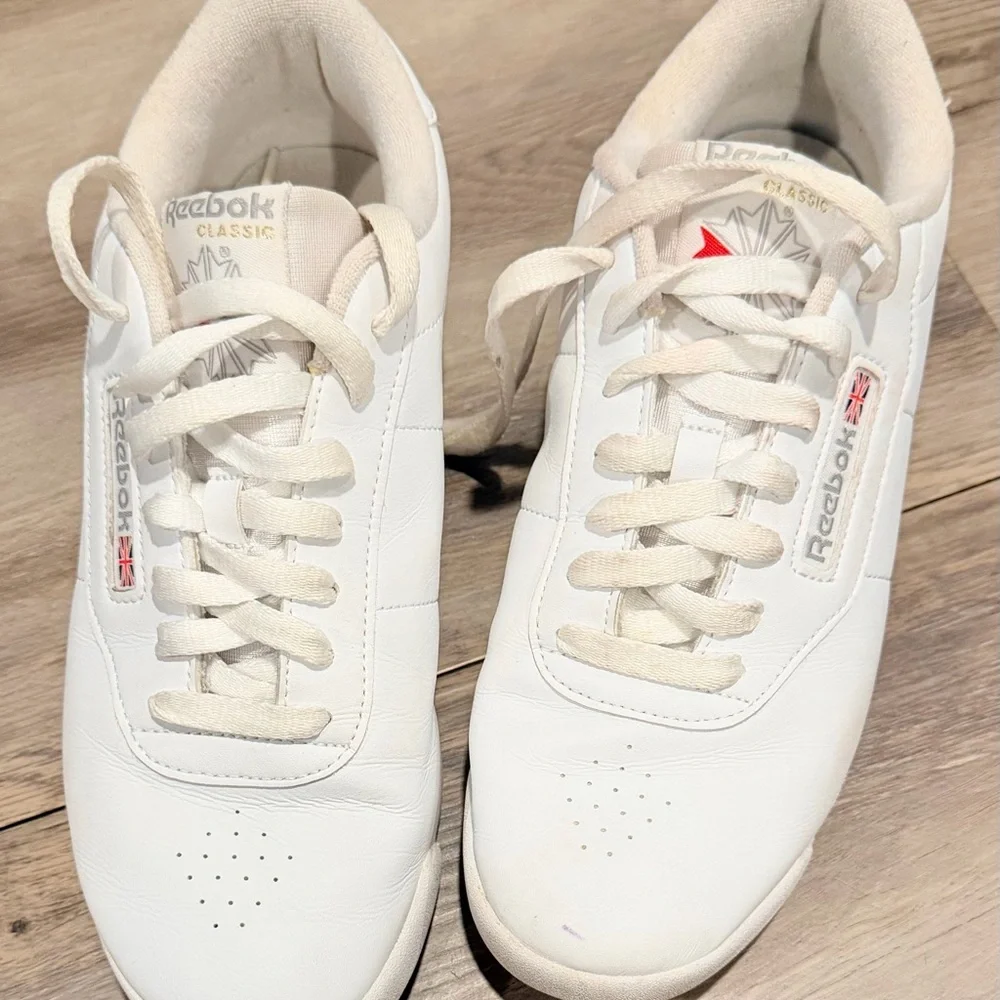 Reebok Classic White Sneakers for Women - Picture 1 of 4